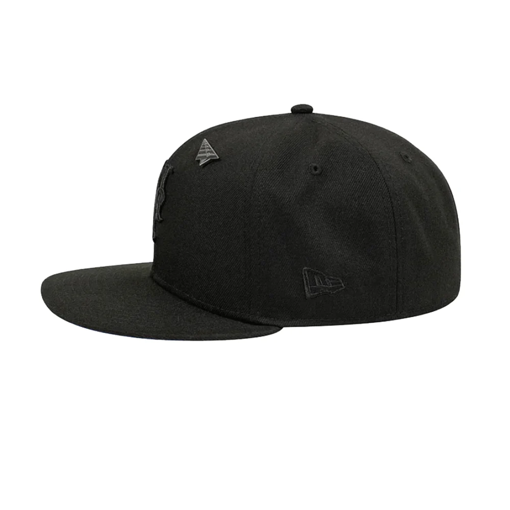 Chi. White Sox X Paper Planes Snapback Hat - Image 4