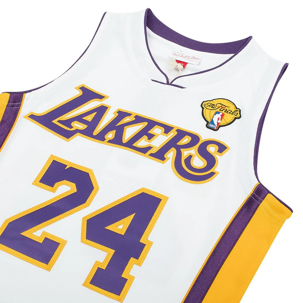 Kobe Bryant 09/10 Auth LA Lakers Jersey | White - Image 3