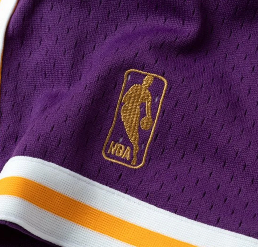 LA Lakers 1996/97 Authentic Shorts - Image 3