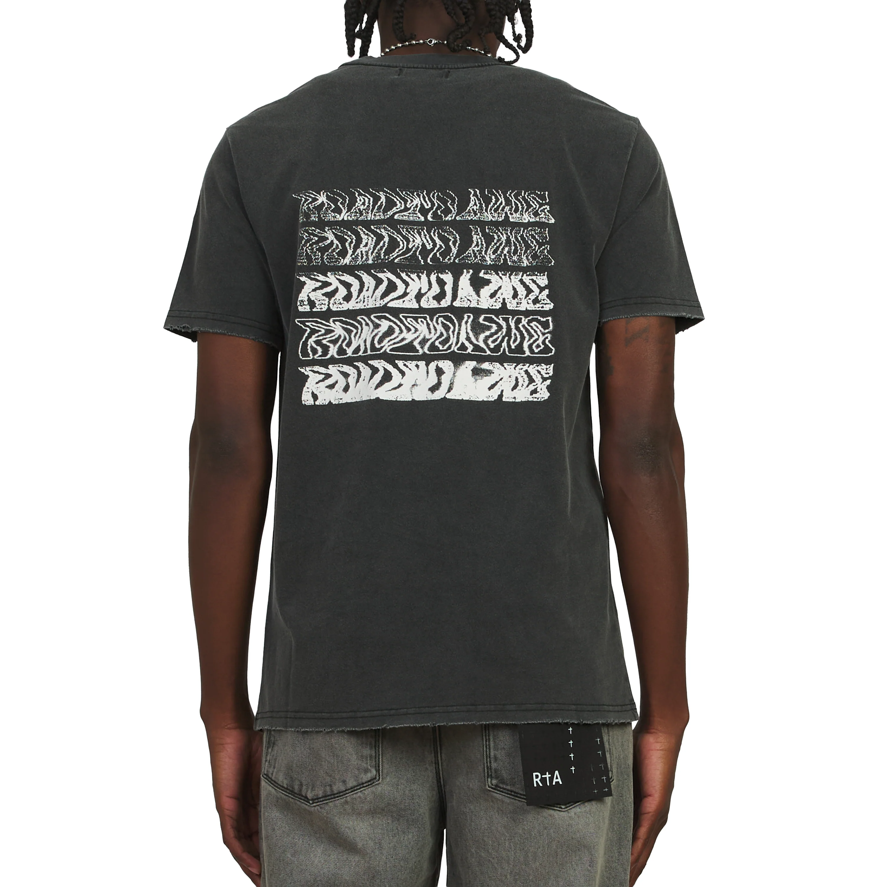 Liam Tee | Black Smoky - Image 4