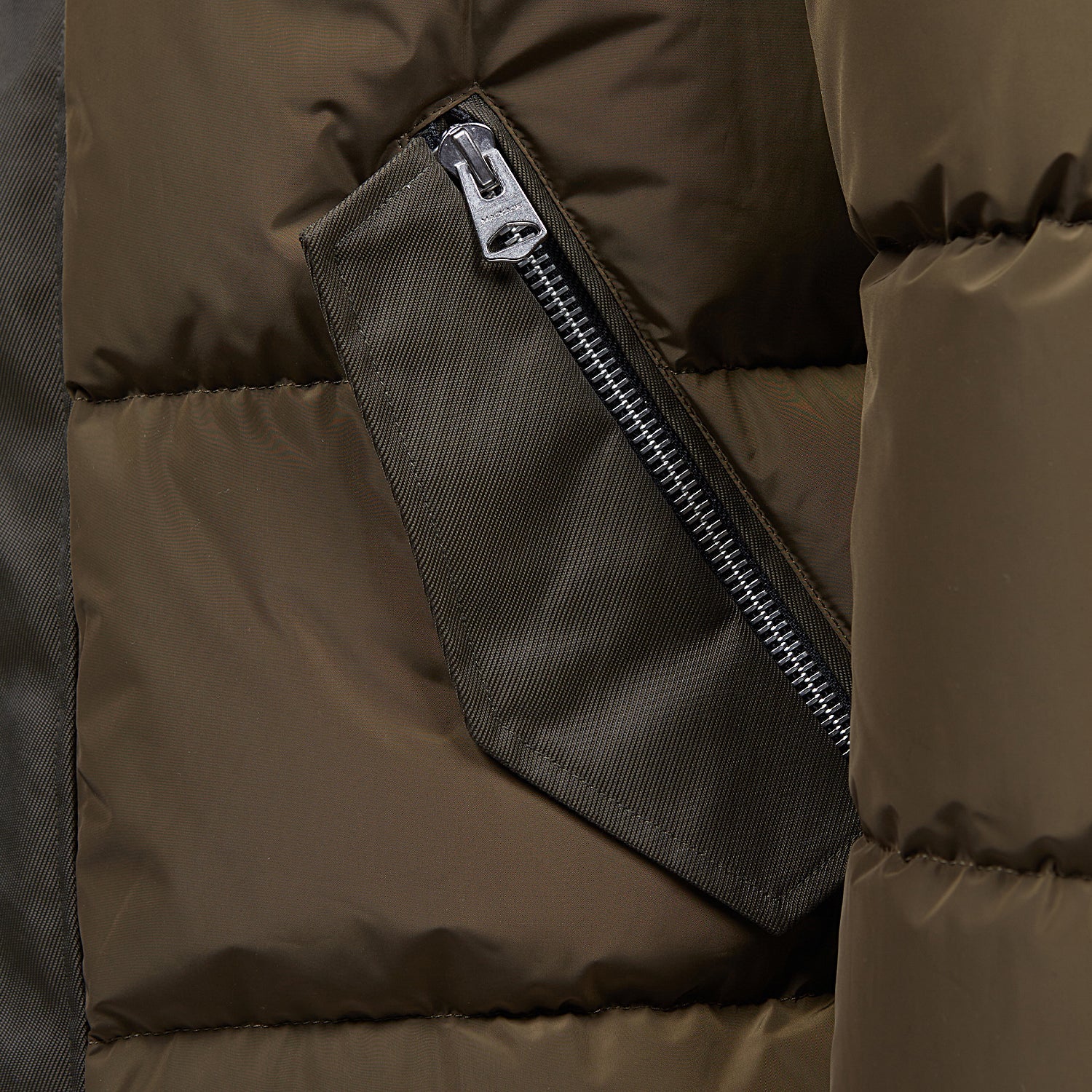 Riley Down Jacket | Army - Image 4